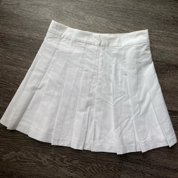 Sunday Best Aritzia White Pleated Tennis Skirt Sz 0 - Picture 6 of 8